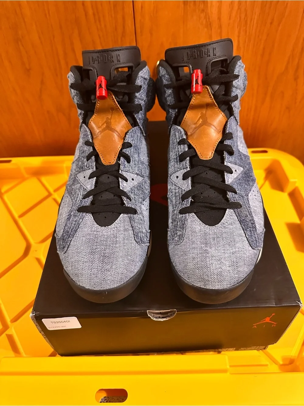Nike Air Jordan 6 VI Retro 